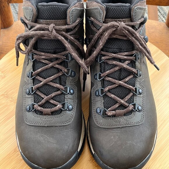Columbia Waterproof Hiking Boot Women's Size EU 39 Wide, US 8 Wide, EUC - Picture 4 of 10